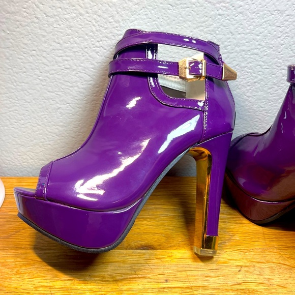 “Get more beauty” pleaser heels! - Picture 4 of 6
